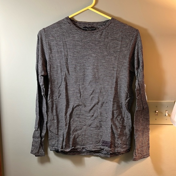 All saints tee - Picture 1 of 3